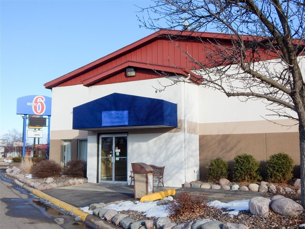 Motel 6-La Crosse, Wi מראה חיצוני תמונה