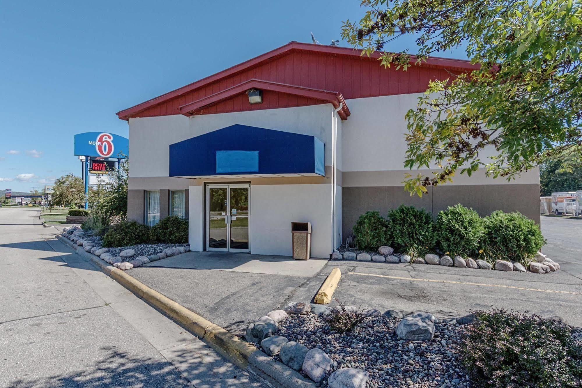 Motel 6-La Crosse, Wi מראה חיצוני תמונה