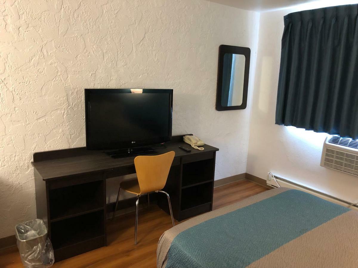 Motel 6-La Crosse, Wi מראה חיצוני תמונה