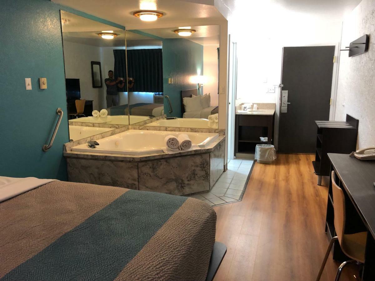 Motel 6-La Crosse, Wi מראה חיצוני תמונה