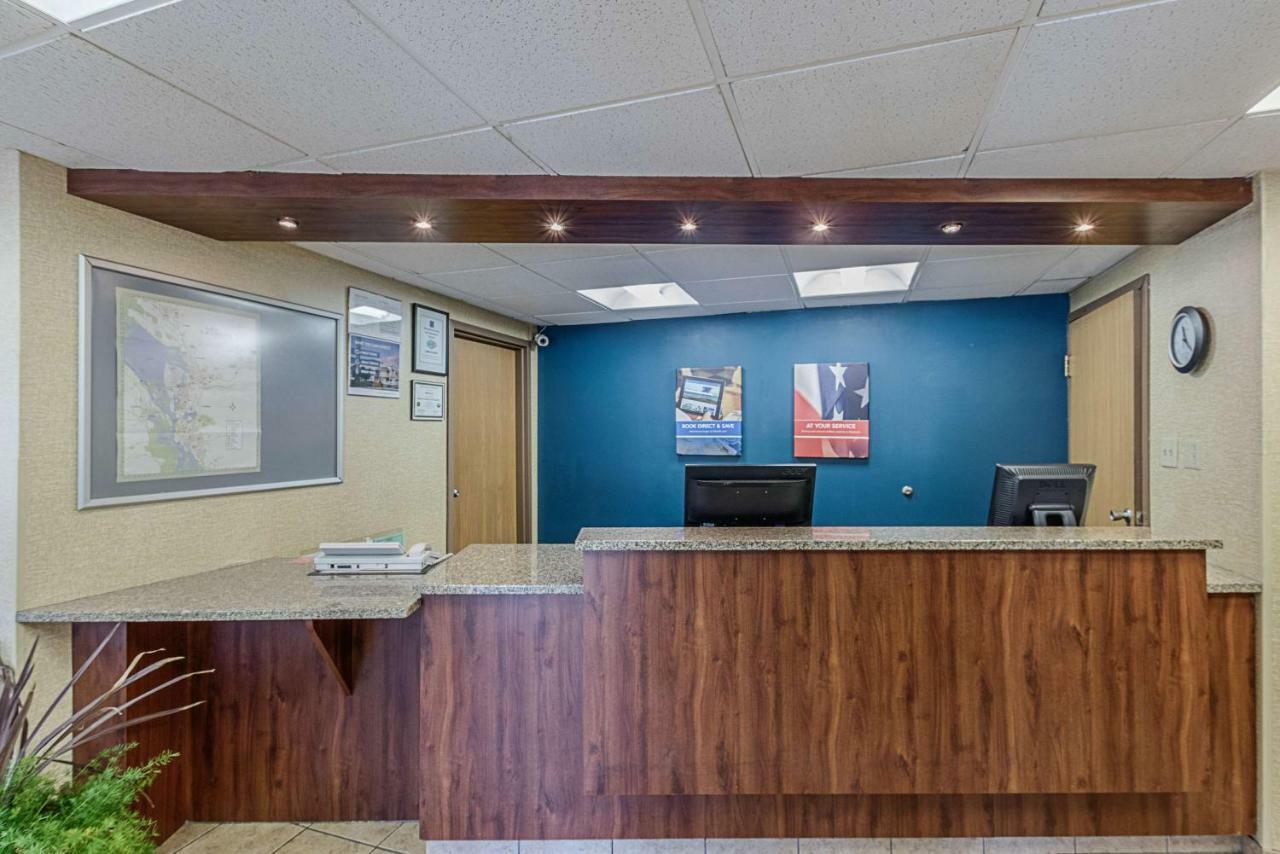 Motel 6-La Crosse, Wi מראה חיצוני תמונה