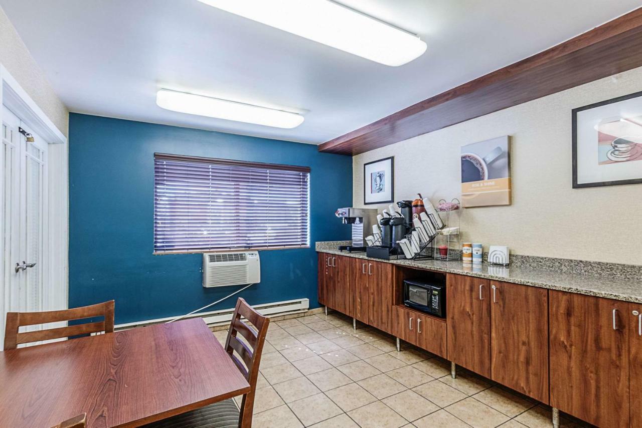 Motel 6-La Crosse, Wi מראה חיצוני תמונה